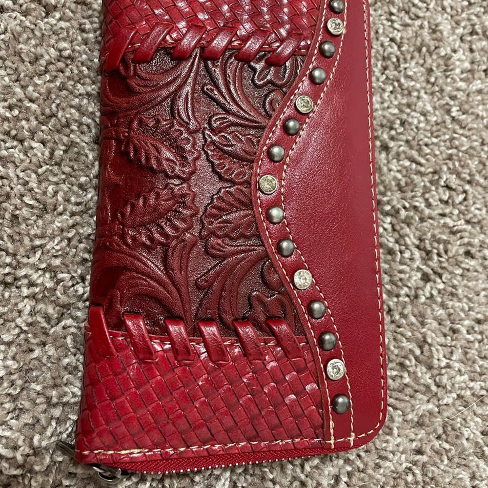 Trinity Ranch wallet. - Picture 2 of 11